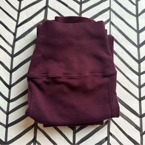 Spiritual Gangster Size M/L Maroon Ribbed Laser Cut Full Length Legging